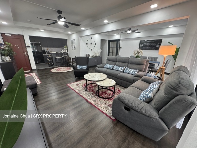 Blk 910 Jurong West Street 91 (Jurong West), HDB Executive #568292941